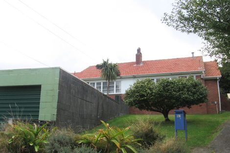 Photo of property in 16 Wavell Street, Karori, Wellington, 6012