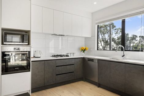 Photo of property in 8/26 Long Bay Drive, Torbay, Auckland, 0630