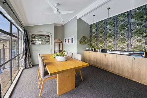 Photo of property in 185 Avenue Road, Greenmeadows, Napier, 4112