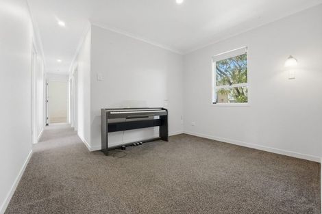 Photo of property in 9 Bronte Place, Whalers Gate, New Plymouth, 4310