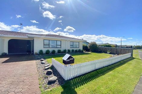Photo of property in 34 Exeter Crescent, Springvale, Whanganui, 4501