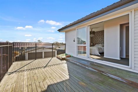 Photo of property in 8 Mappleton Avenue, Burnside, Christchurch, 8053