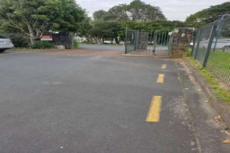 Photo of property in 33/218 Captain Springs Road, Onehunga, Auckland, 1061