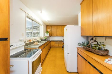 Photo of property in 660b Roberts Line, Kelvin Grove, Palmerston North, 4470