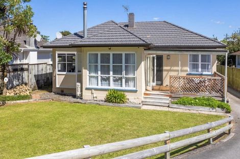 Photo of property in 69 Lake Crescent, Hamilton Lake, Hamilton, 3204