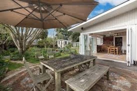 Photo of property in 75 Gribblehirst Road, Sandringham, Auckland, 1025