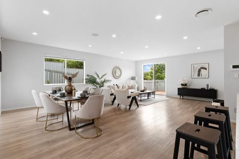 Photo of property in 6c Seaview Road, Milford, Auckland, 0620