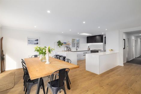 Photo of property in 6 Burrows Place, Ilam, Christchurch, 8041