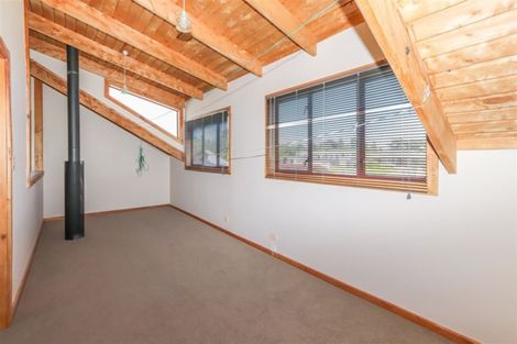 Photo of property in 13 Bosworth Street, Egmont Village, 4372