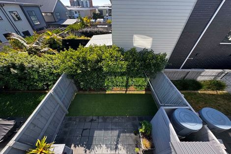Photo of property in 14 Kaiwawao Lane, Hobsonville, Auckland, 0616