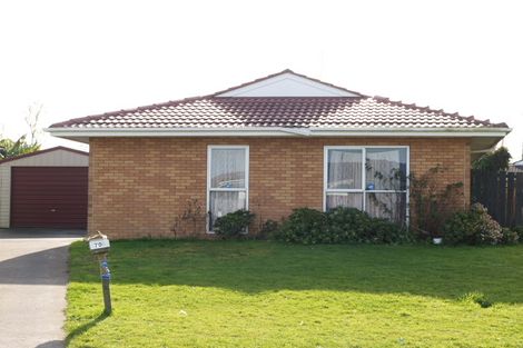 Photo of property in 70 Cottingham Crescent, Mangere East, Auckland, 2024