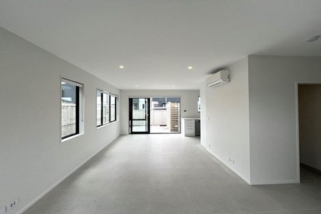 Photo of property in 4 Nuku Place, Manurewa, Auckland, 2102