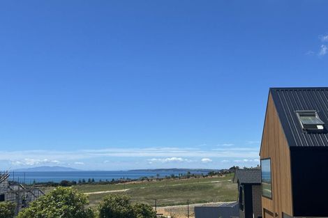 Photo of property in 4 Rockpool Road, Orewa, 0931