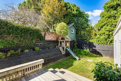 Photo of property in 35a Braithwaite Street, Karori, Wellington, 6012