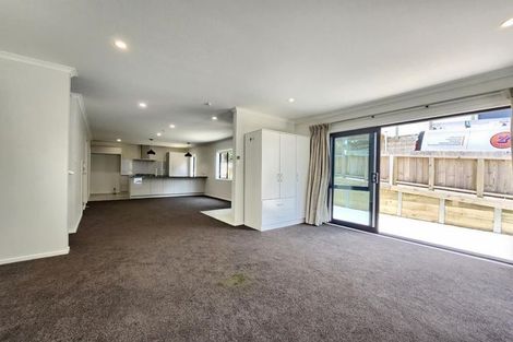 Photo of property in 28a Redwood Avenue, Tawa, Wellington, 5028