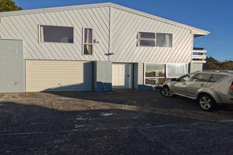 Photo of property in 50 Girrahween Drive, Totara Vale, Auckland, 0629