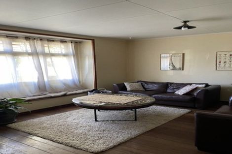 Photo of property in 1/900 Heretaunga Street East, Parkvale, Hastings, 4122