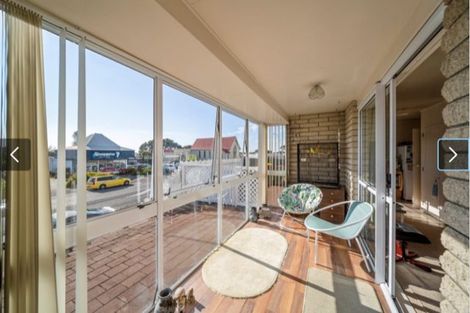 Photo of property in 496-498 Devon Street East, Strandon, New Plymouth, 4312