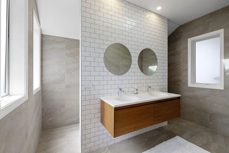 Photo of property in 18 Wills Road, Bell Block, New Plymouth, 4312