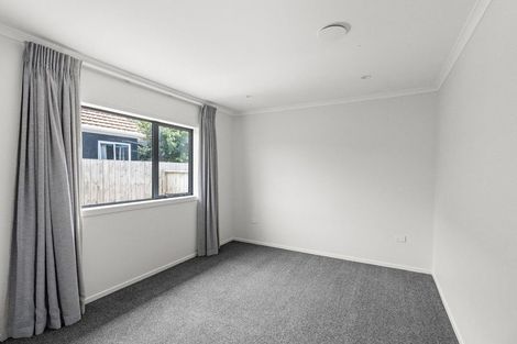 Photo of property in 30 Wrantage Street, Westown, New Plymouth, 4310
