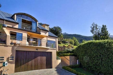 Photo of property in 8 Chandler Lane, Fernhill, Queenstown, 9300