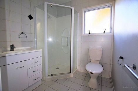 Photo of property in 36 Forest Hill Road, Henderson, Auckland, 0612