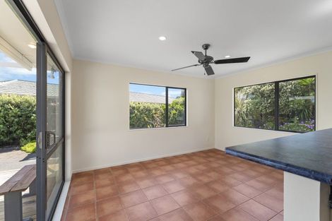 Photo of property in 9 Caughley Place, Otaki Beach, Otaki, 5512