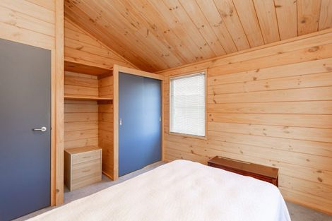 Photo of property in 12 Walton Place, Ngatea, 3503