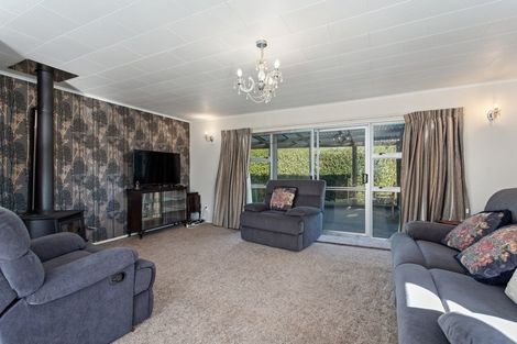 Photo of property in 35 Puriri Crescent, Edgecumbe, 3120