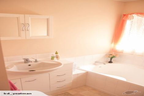 Photo of property in 86 Rowesdale Drive, Ohauiti, Tauranga, 3112