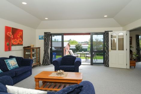 Photo of property in 49 Mull Street, Palmerston, 9430