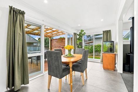 Photo of property in 12 Cumbrae Place, Aramoho, Whanganui, 4500