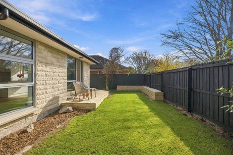 Photo of property in 20b Glenburn Place, Avonhead, Christchurch, 8042