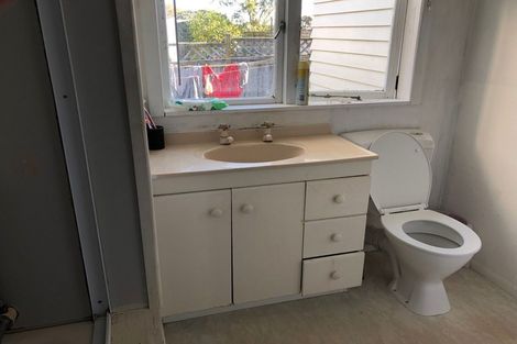 Photo of property in 1/30 Sturdee Road, Manurewa, Auckland, 2102