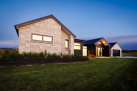 Photo of property in 4 Castlebridge Lane, Aokautere, Palmerston North, 4471