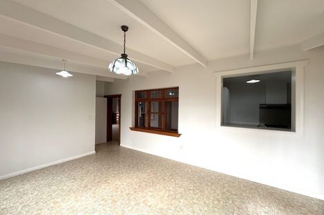 Photo of property in 17 Jasper Avenue, Mount Roskill, Auckland, 1041