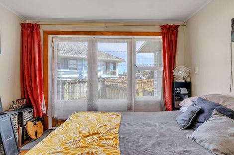 Photo of property in 20 Stevens Crescent, Ranui, Porirua, 5024
