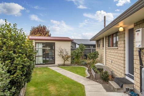 Photo of property in 8 Guise Lane, Hillmorton, Christchurch, 8025