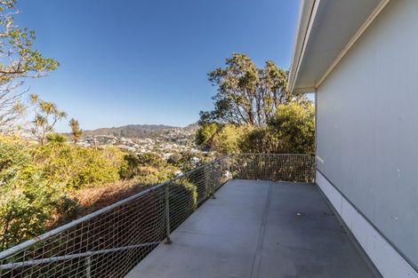 Photo of property in 82 Pembroke Road, Northland, Wellington, 6012