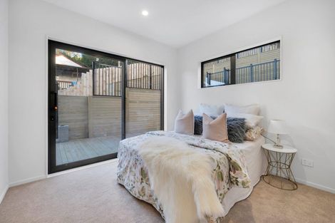 Photo of property in 60a Powrie Street, Glenfield, Auckland, 0629