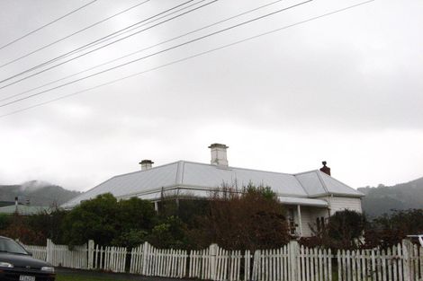 Photo of property in 7 Station Road, Sawyers Bay, Port Chalmers, 9023