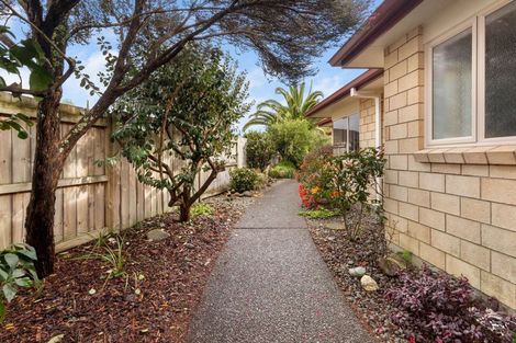 Photo of property in 16 Amery Place, Papamoa Beach, Papamoa, 3118
