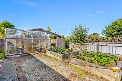 Photo of property in 8 Home Street, Winton, 9720