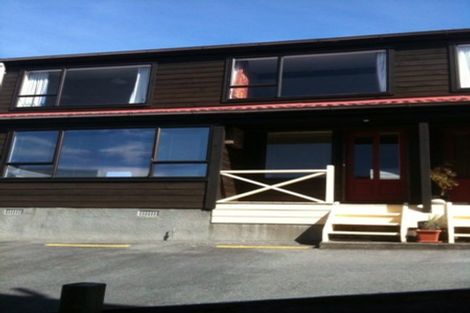 Photo of property in 4/199 Grant Road, Thorndon, Wellington, 6011