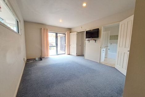 Photo of property in 2/19 Howe Street, Howick, Auckland, 2014