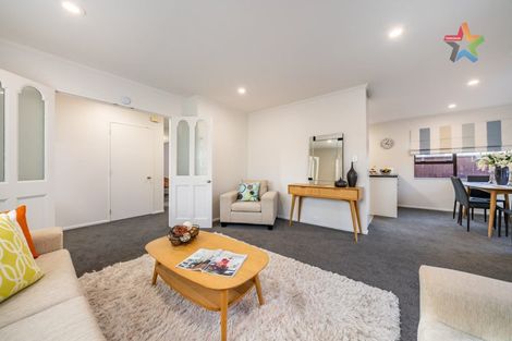 Photo of property in 39a Birdwood Road, Waterloo, Lower Hutt, 5011