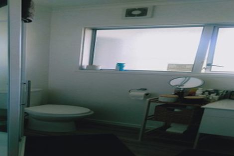 Photo of property in 58 Moana Avenue, One Tree Hill, Auckland, 1061