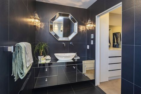 Photo of property in 17a Halton Street, Strowan, Christchurch, 8052