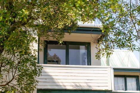 Photo of property in 98a Karewa Parade, Papamoa Beach, Papamoa, 3118