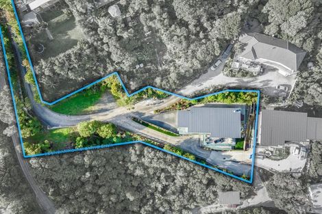 Photo of property in 87 Roberts Road, Matakatia, Whangaparaoa, 0930